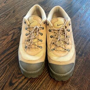 Nike Lahar Low Canvas 'Grain' Size 13 Men’s